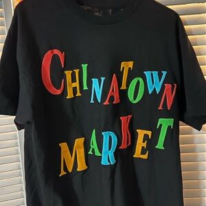 Chinatown Market Tee Size L